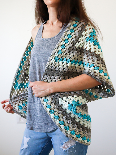 Kontinuerlig Granny-square Shrug - Michelle Greenberg