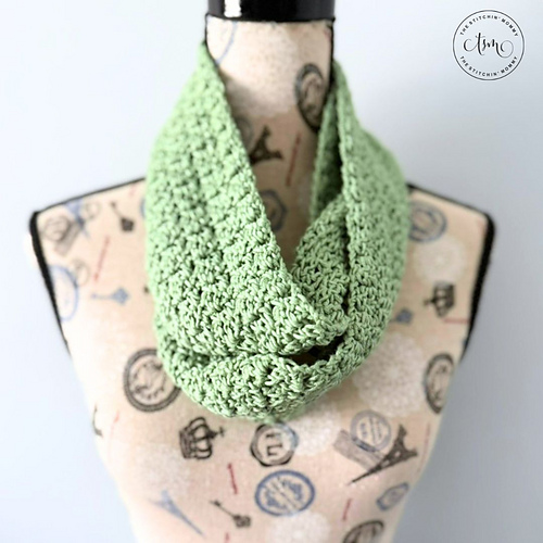 Fields of Green Infinity Scarf