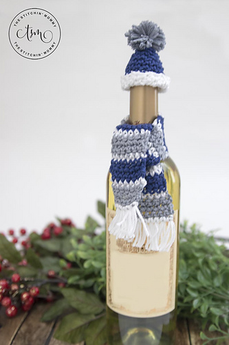 Holiday Wine Bottle Hat and Scarf Cozy photo 1