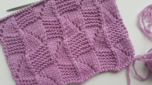 Graphic baby blanket square