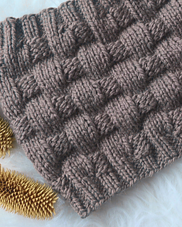 The Lisetta Cowl