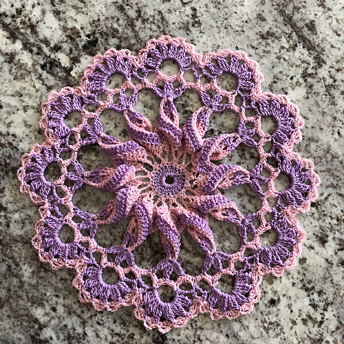 Ravelry: Pretty Pinwheel Doily pattern by Elizabeth Ann White