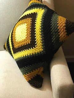 Cat's version from @Crochetthangz