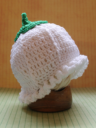 Flower Hat / Photo Prop photo 2