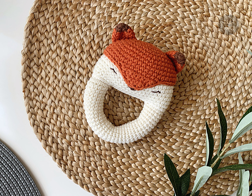 Ravelry: Fox Baby Rattle pattern by Natalya Birina