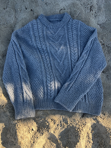 archivio 水色 ストライプ セーター Ravelry: Ovie Sweater pattern by ToksKnits