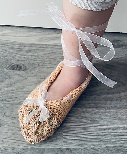 Ballerina Prinsessa Krone, Kjole og Sko - Tonje Dahlgren