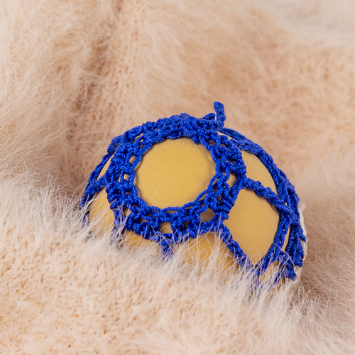 ravelry-easter-egg-cover-pattern-by-tory-pace