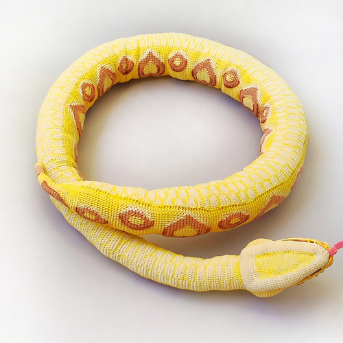 Ravelry: Royal python pattern by Abdullina Kseniya