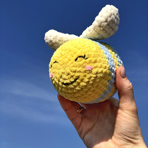 Ravelry: Ukrainian plush bee pattern by Ivanna Garazhdzhuk