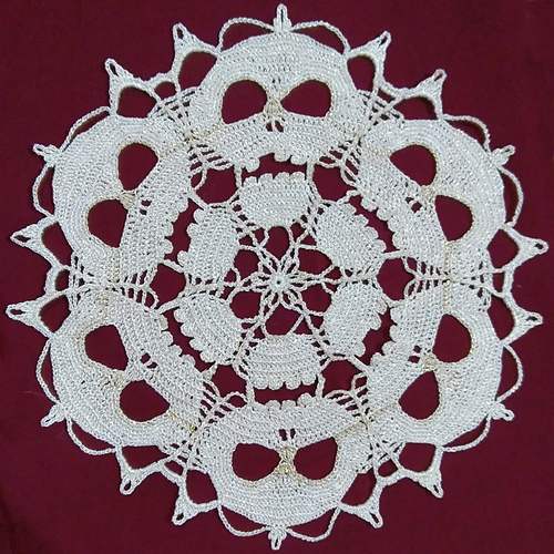 Skull-doily - Lekden