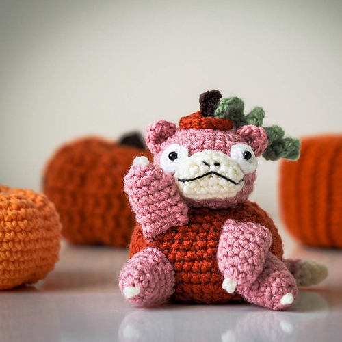 Ravelry: Pumpkin Slowpoke pattern by Tsui-Sie Baker-Wong