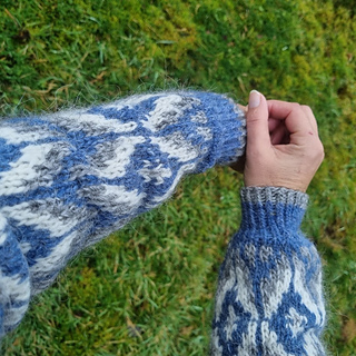 Lettlopi fra Istex 1701, 0056 & 0051