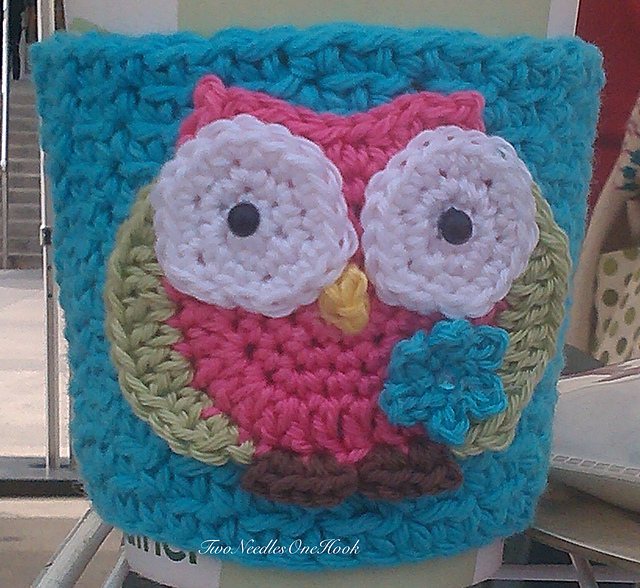 Ravelry Owl Cup Cozy pattern by Mandy Tempest