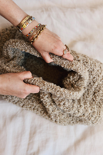 Sherpa Dumpling Clutch photo 7