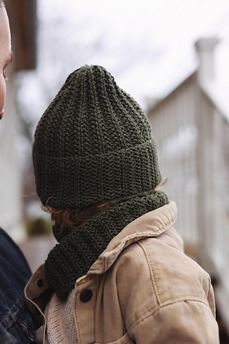 Trailway Hat + Cowl Set photo 2