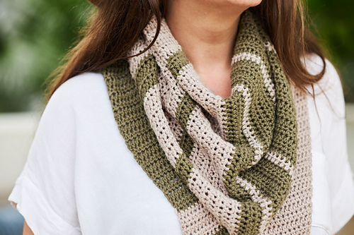 Opposites Attract Kerchief photo 3
