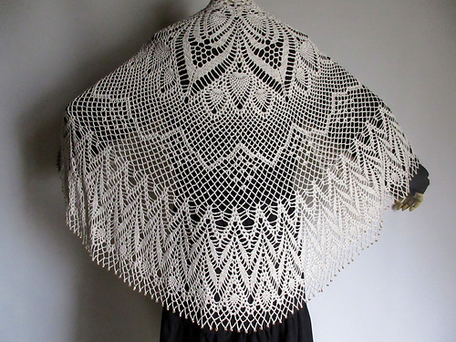 Peafowl Dance Shawl photo 3