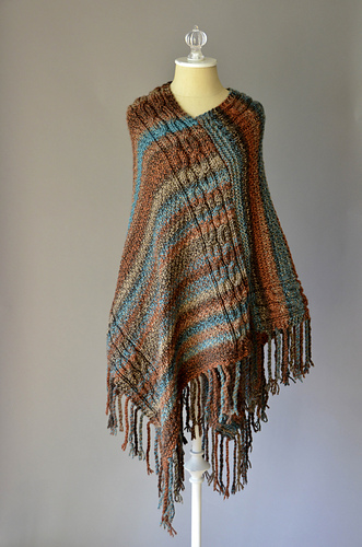 Double Cable Poncho photo 1