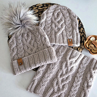 Cowl pattern sold separately.