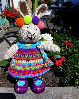 Ravelry: Valerie321's Hippie bunny no. 200