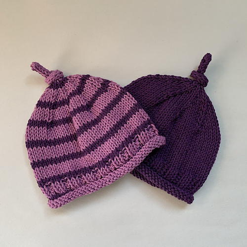 Ravelry Topknot Baby Beanie pattern by Deborah Sweeney