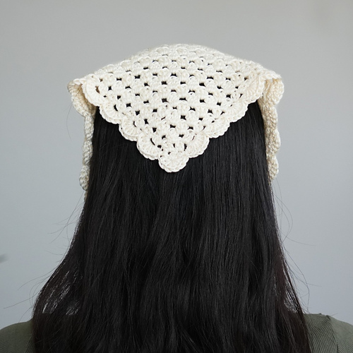 Scalloped Crochet Bandana