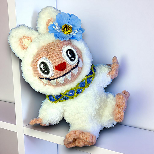 smilerabbit様 Ravelry: Labubu - Smiling Bunny pattern by Elena Goriashnik