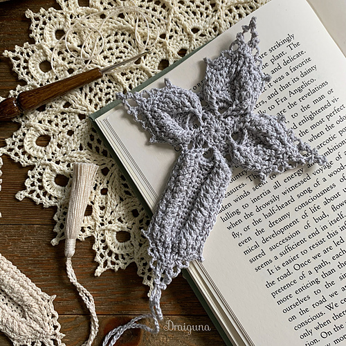 Ravelry: Devotion pattern by Julia Hart