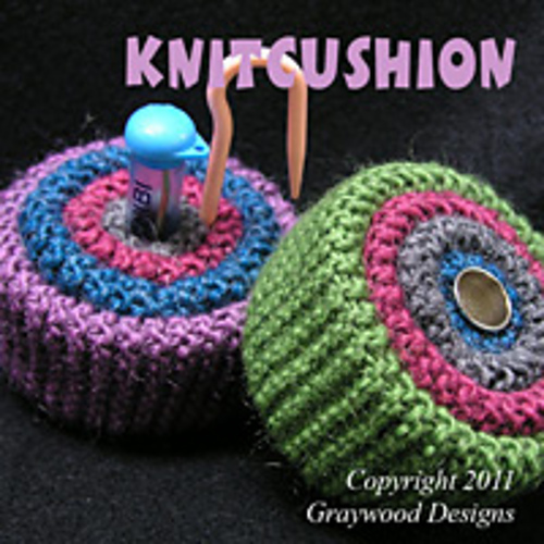 KnitCushion