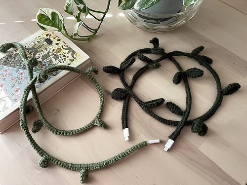 Vine Charging Cable Cover