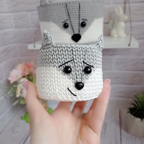 Wolf Basket photo 4