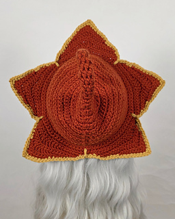 Ravelry: Autumn Sprite Hat pattern by Whymsi Row