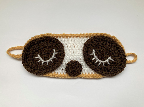 Ravelry: Sloth Sleep Mask pattern by Lauren Robinson