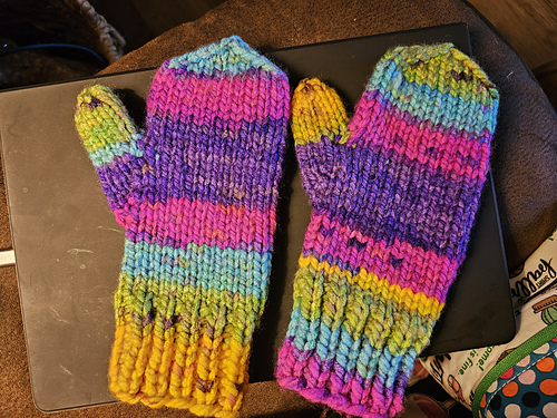 Family Mittens and Hats: Child’s Version photo 4