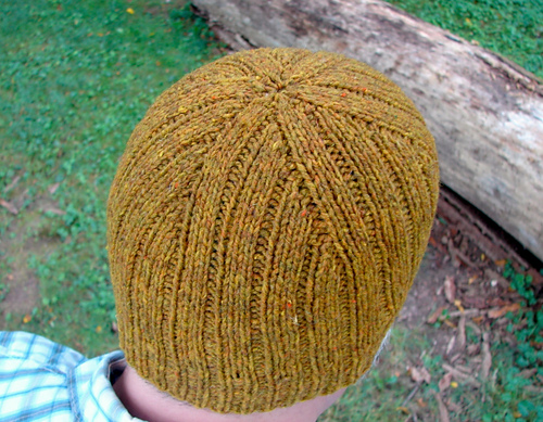 Ravelry: BRRH! Basic Reversible Ribbed Hat pattern by Will Gillespie