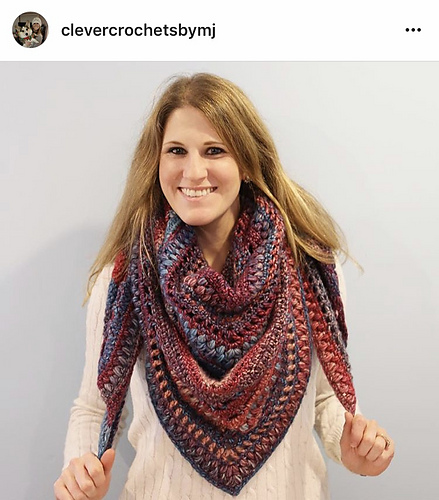 @clevercrochetsbymj used the beautiful Chameleon Yarn by Loops & Threads