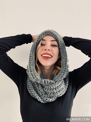 Hooded Alpa Scarf photo 8