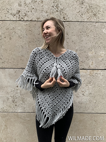 Tulip Square Poncho photo 7
