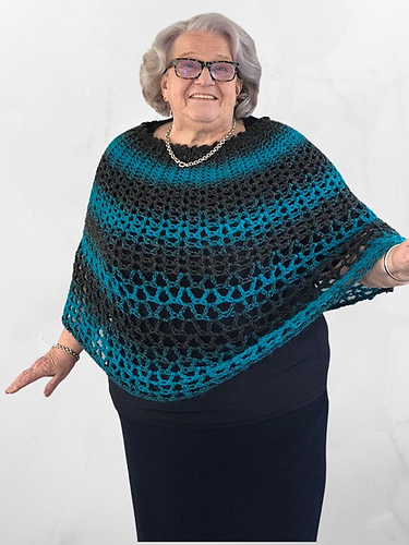Perfect Gift Poncho photo 1