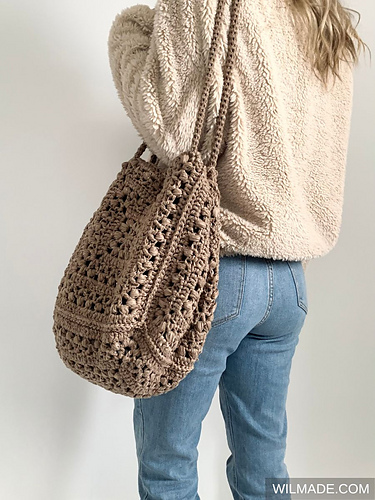 Tulip Square Tote photo 6