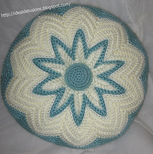 Retro Round Ripple Pillow photo 1