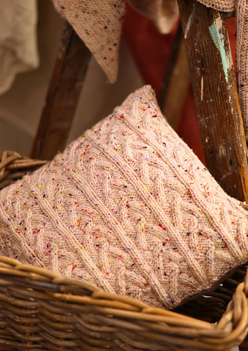 Crossed V Cable Cushion Cover - 7339