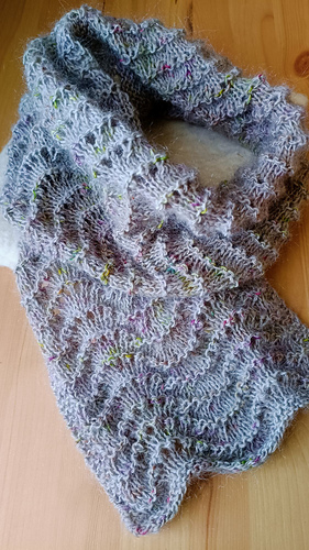 Easy Wave Scarf