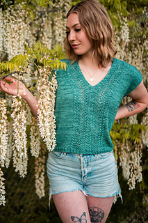 sample is shown in size 42” with 9” of positive ease