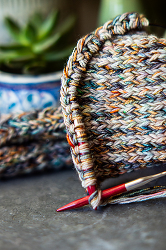 Ravelry: Bindle Hat pattern by Wool & Pine