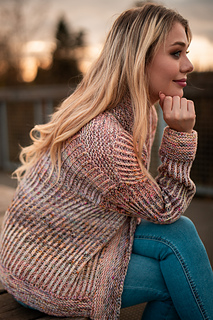 Model is wearing a size 41" with 7" positive ease