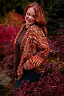 Model is wearing a size 51" with 4" positive ease