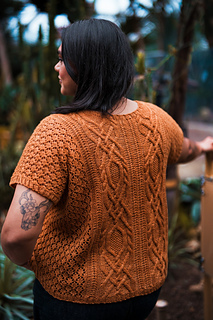 Model wearing size 52" with 6" ease © Wool & Pine