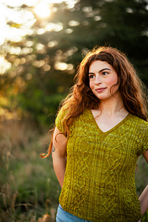 Model wearing size 41" with 4" ease © Wool & Pine